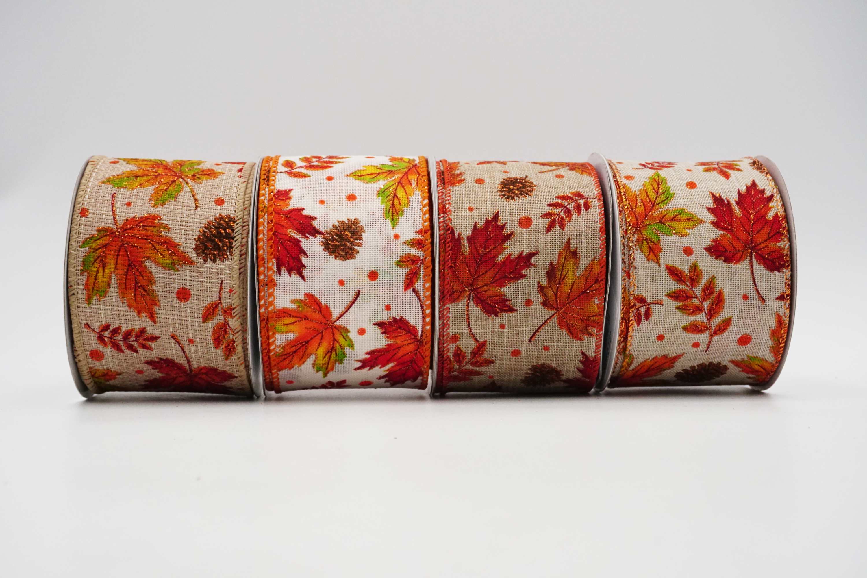 Wstążka druciana z jesiennym liściem